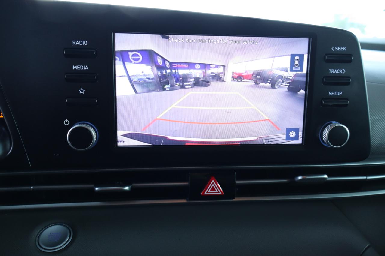 Hyundai Elantra SEL IVT *Ltd Avail* 2021