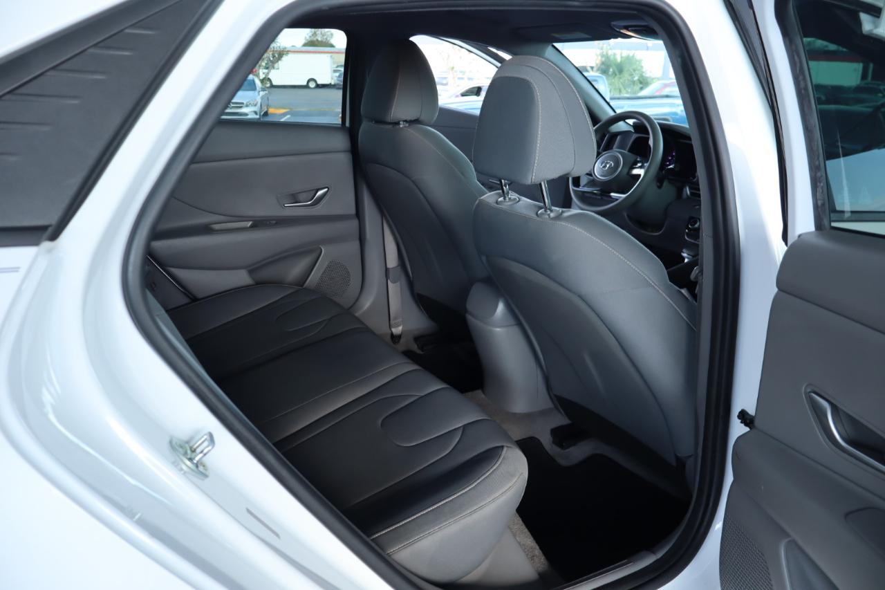 Hyundai Elantra SEL IVT *Ltd Avail* 2021