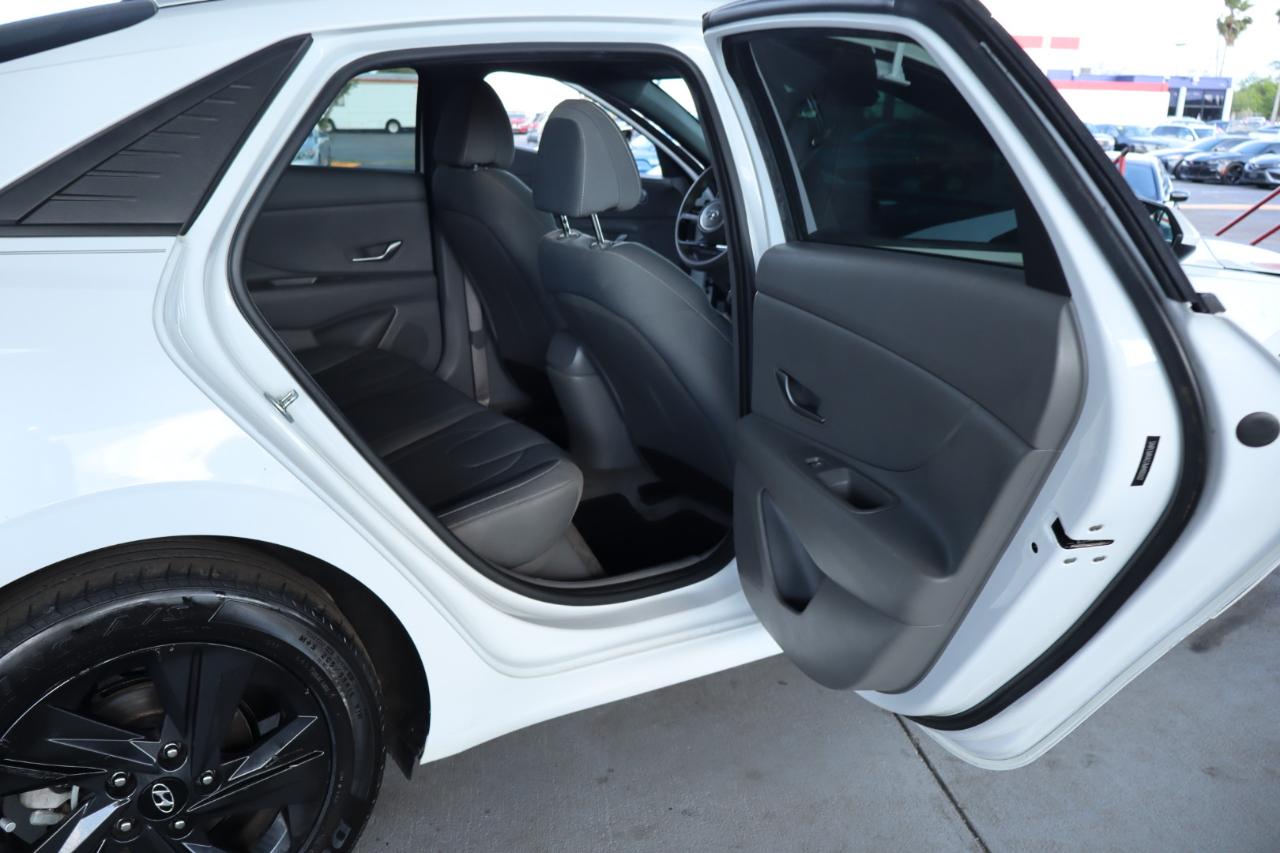 Hyundai Elantra SEL IVT *Ltd Avail* 2021