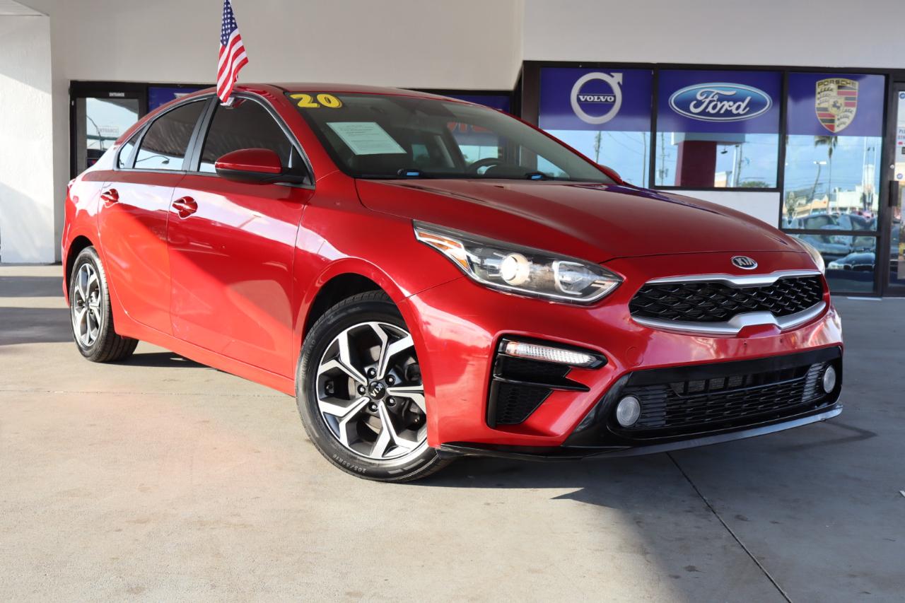 Kia Forte LXS IVT 2020