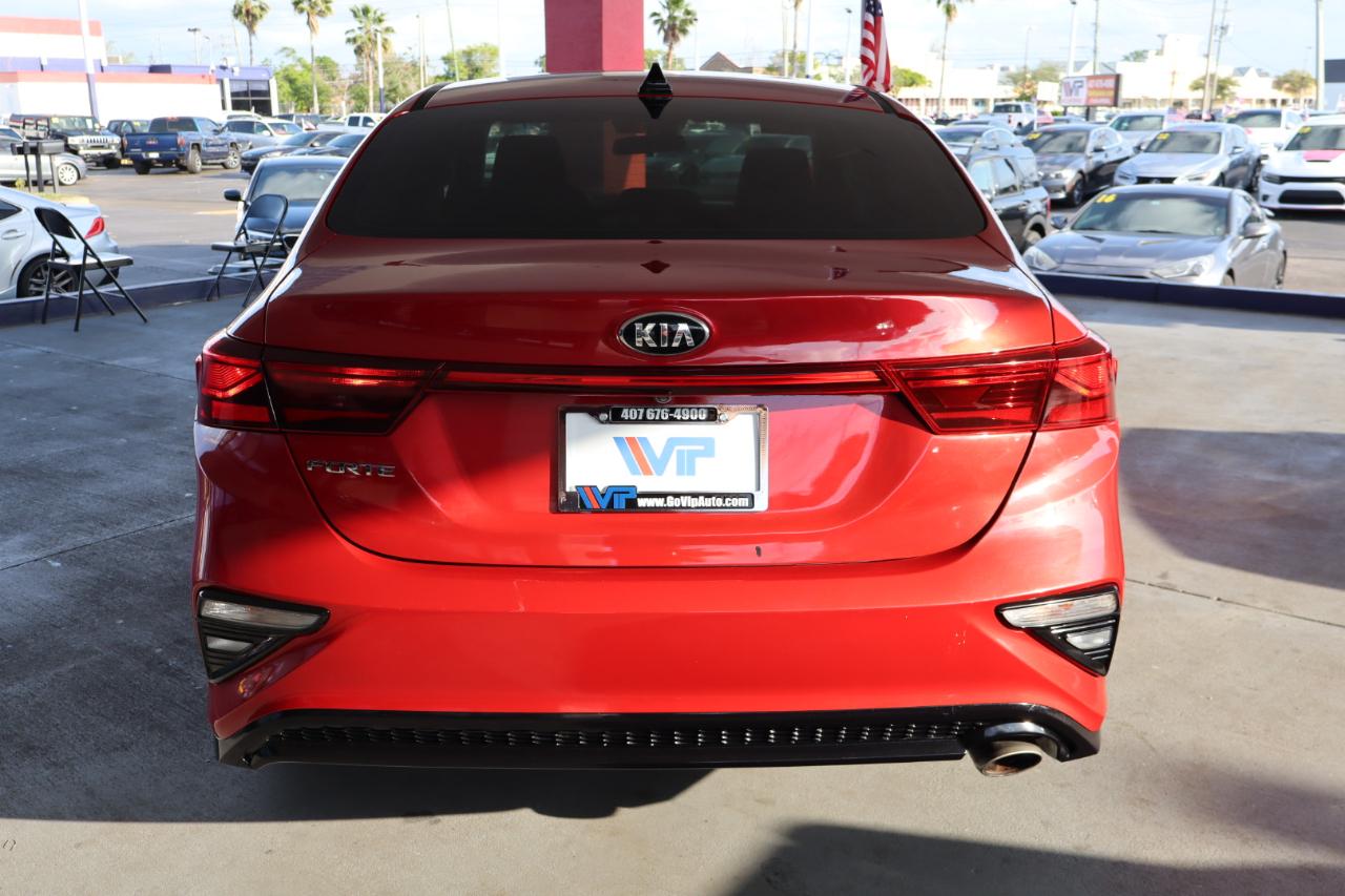 Kia Forte LXS IVT 2020