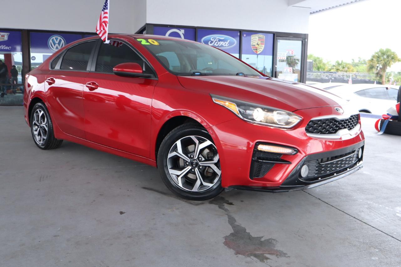 Kia Forte LXS IVT 2020