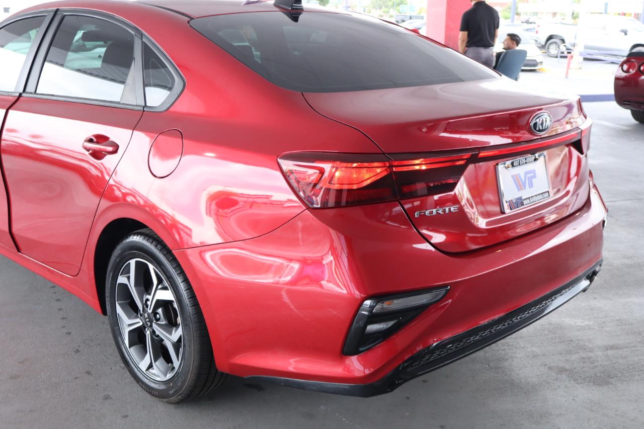 Kia Forte LXS IVT 2020