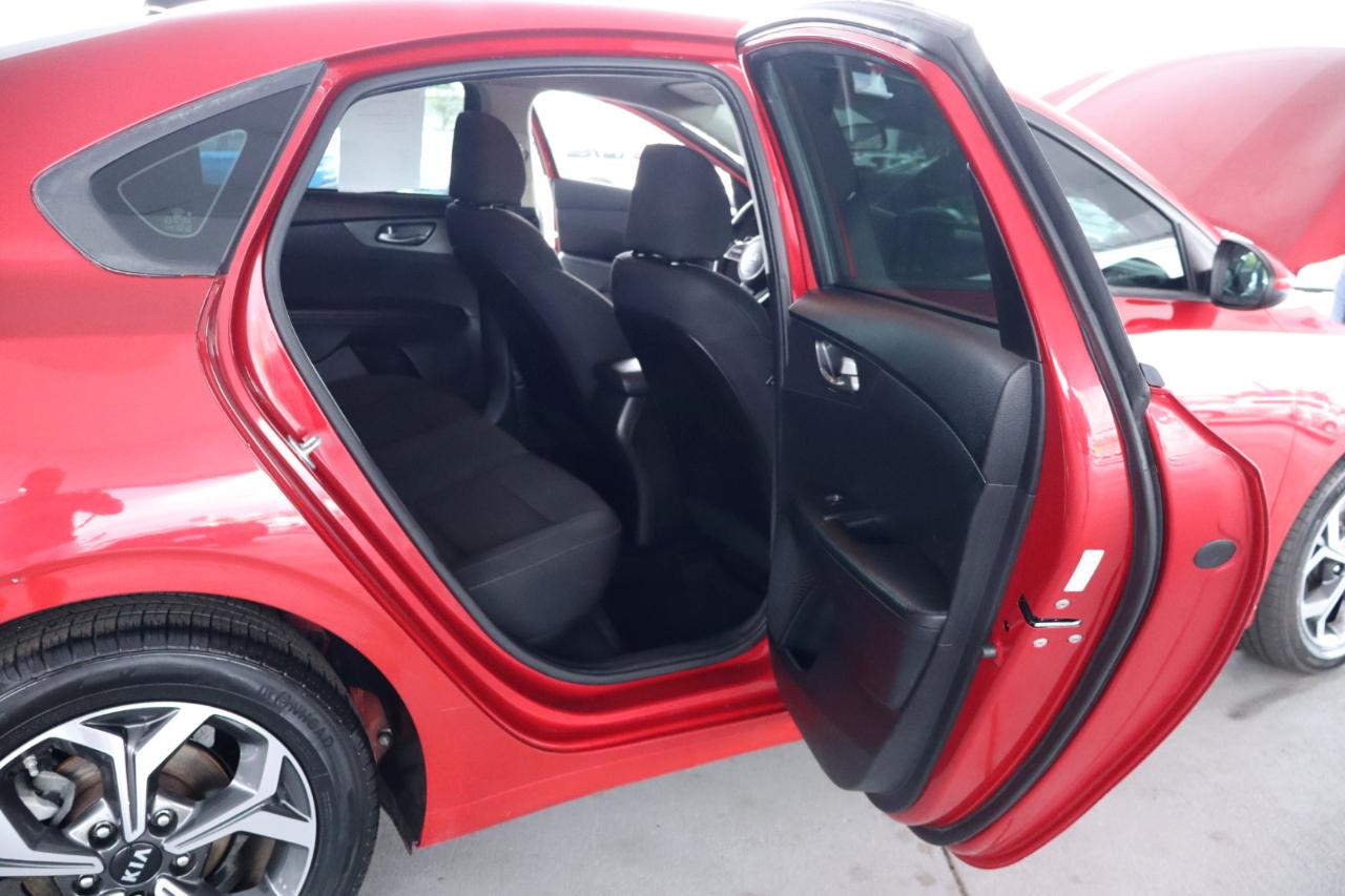 Kia Forte LXS IVT 2020