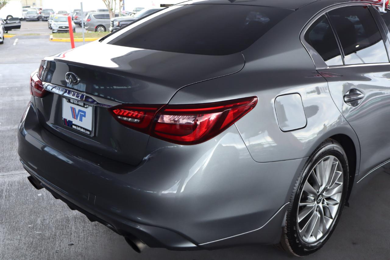 Infiniti Q50 3.0t LUXE RWD 2018