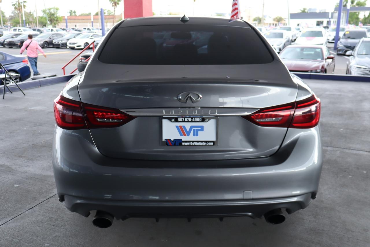 Infiniti Q50 3.0t LUXE RWD 2018