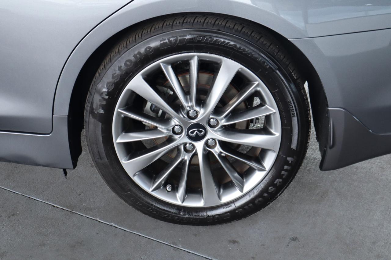 Infiniti Q50 3.0t LUXE RWD 2018