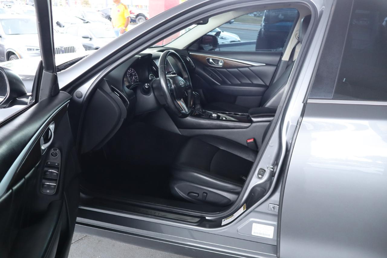 Infiniti Q50 3.0t LUXE RWD 2018