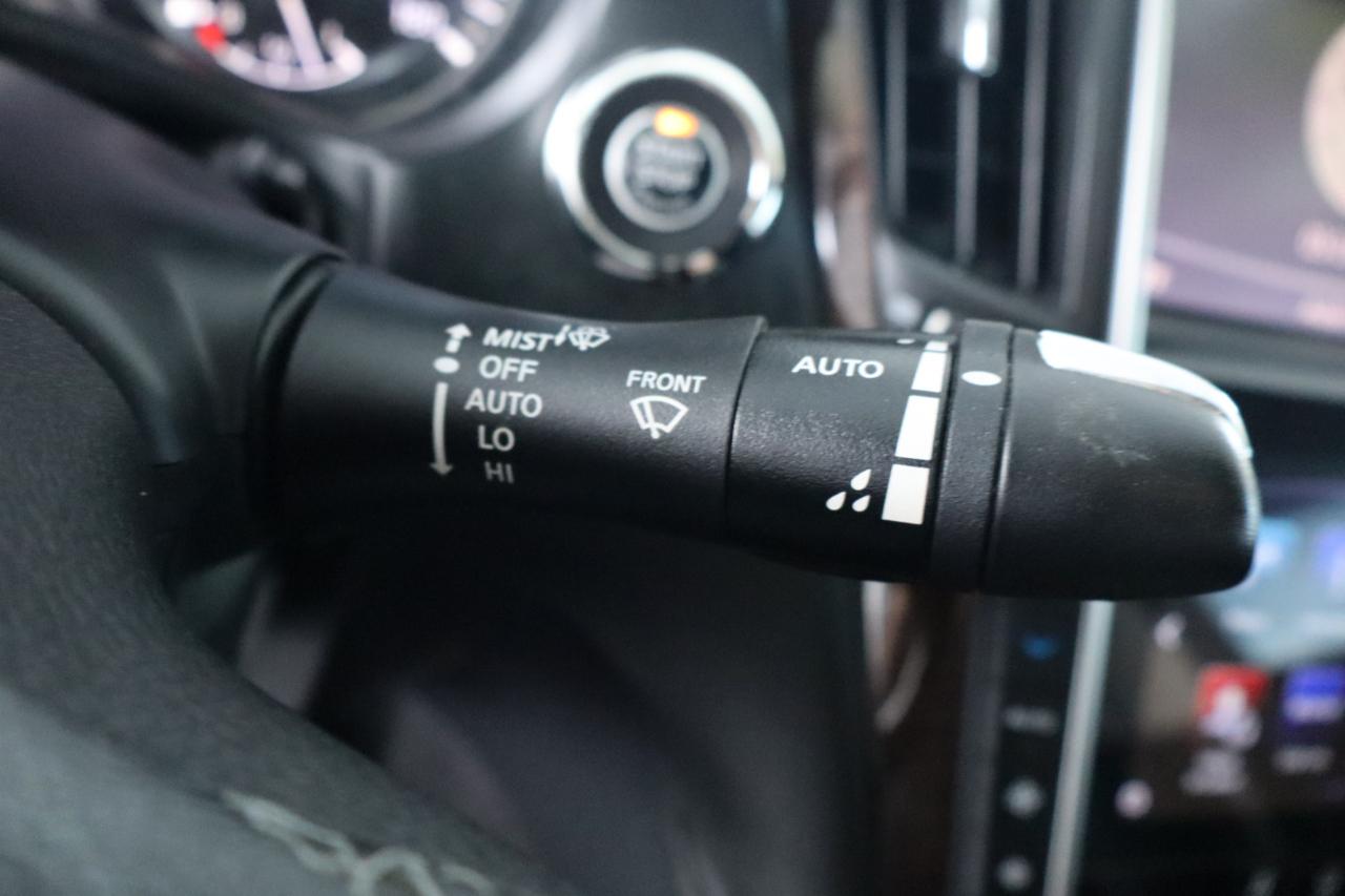 Infiniti Q50 3.0t LUXE RWD 2018