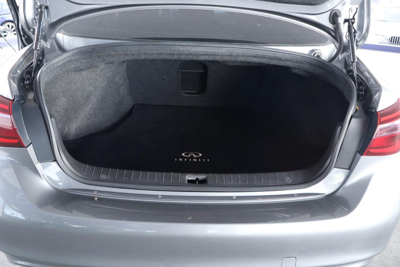 Infiniti Q50 3.0t LUXE RWD 2018