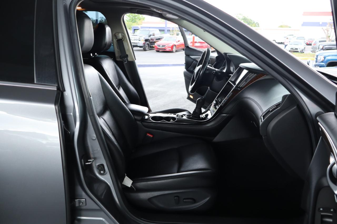 Infiniti Q50 3.0t LUXE RWD 2018