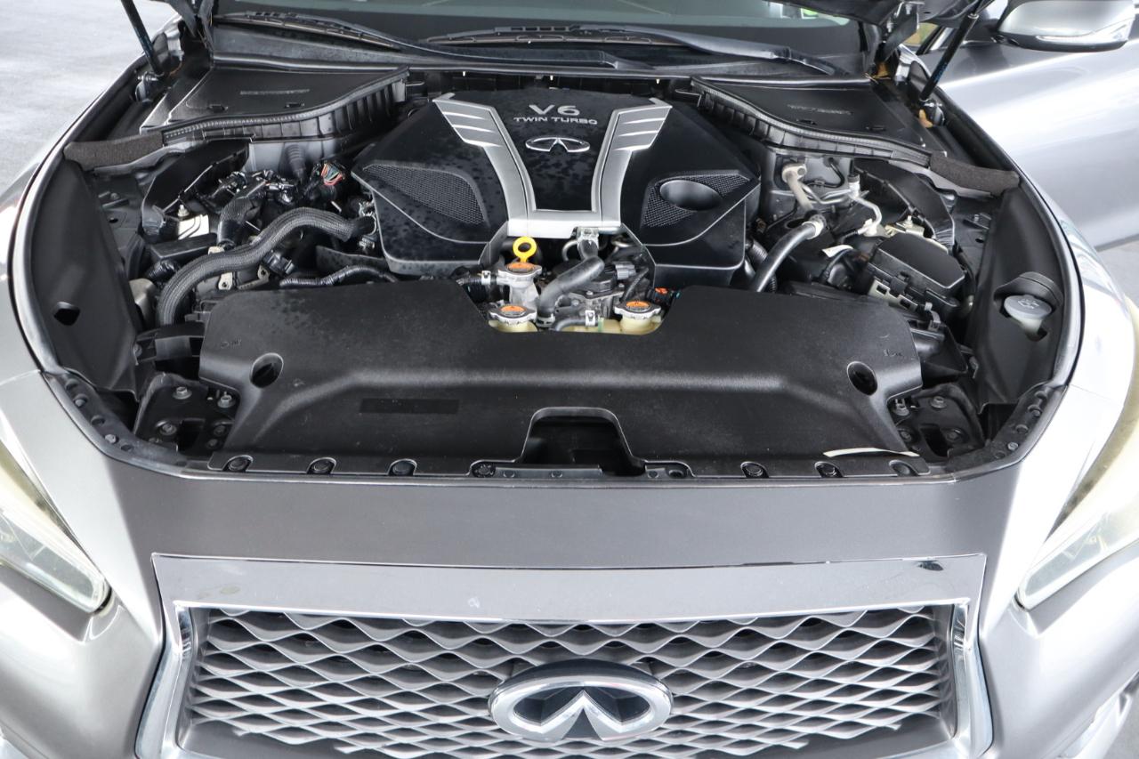 Infiniti Q50 3.0t LUXE RWD 2018