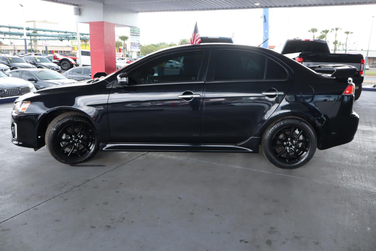 Mitsubishi Lancer  2017