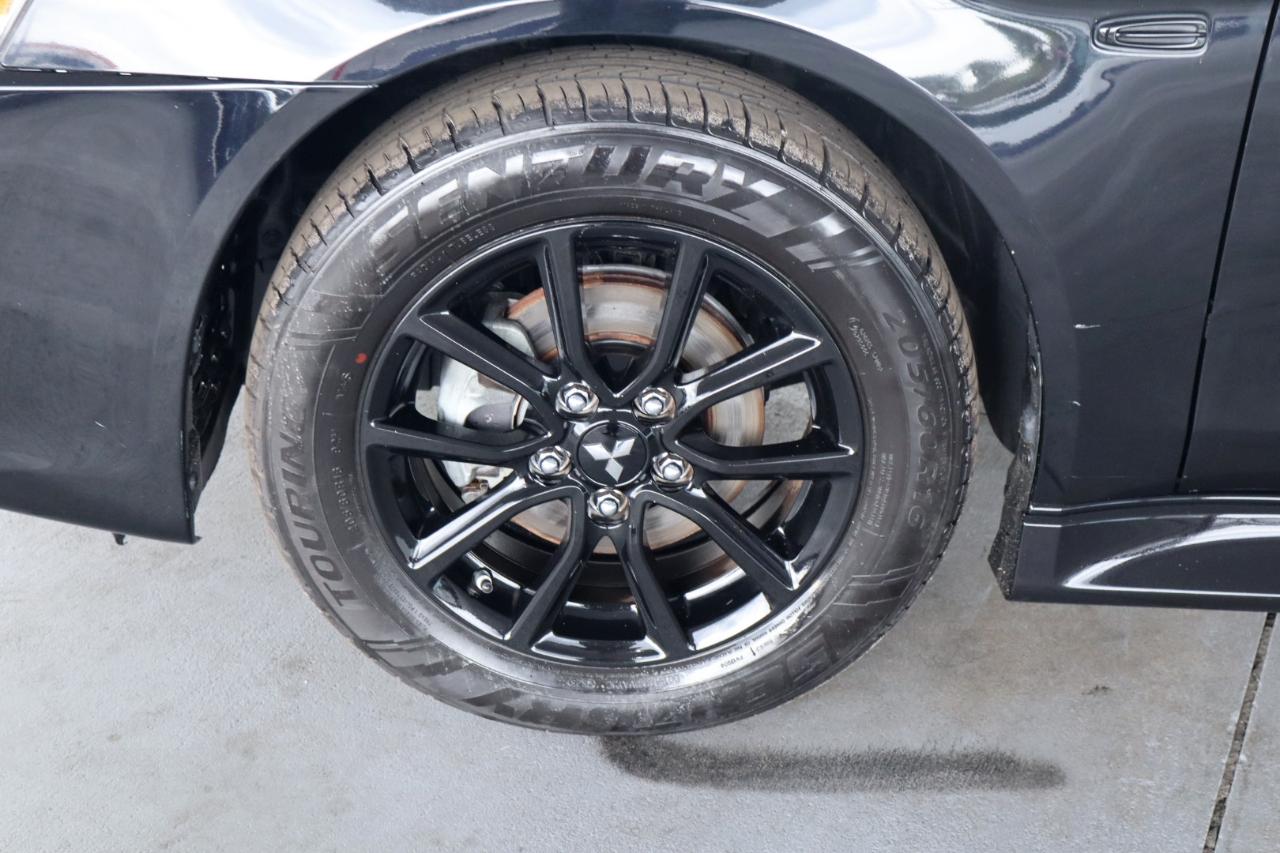 Mitsubishi Lancer  2017