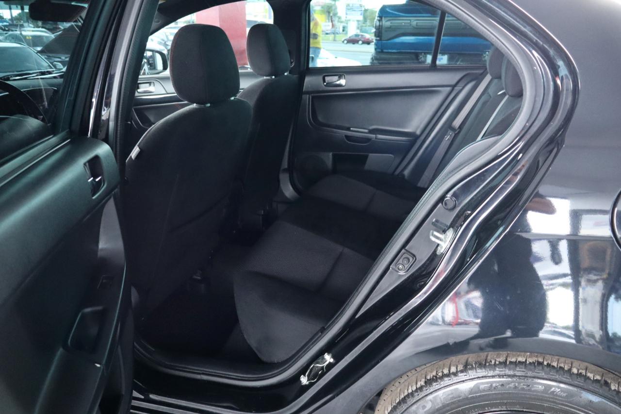 Mitsubishi Lancer  2017