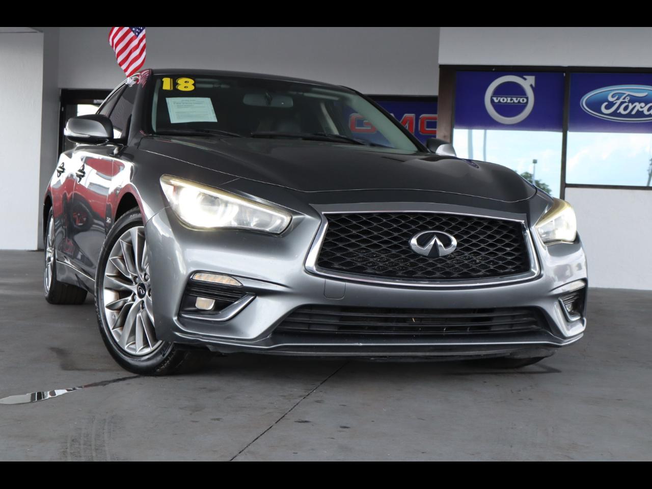 Infiniti Q50 3.0t LUXE RWD 2018