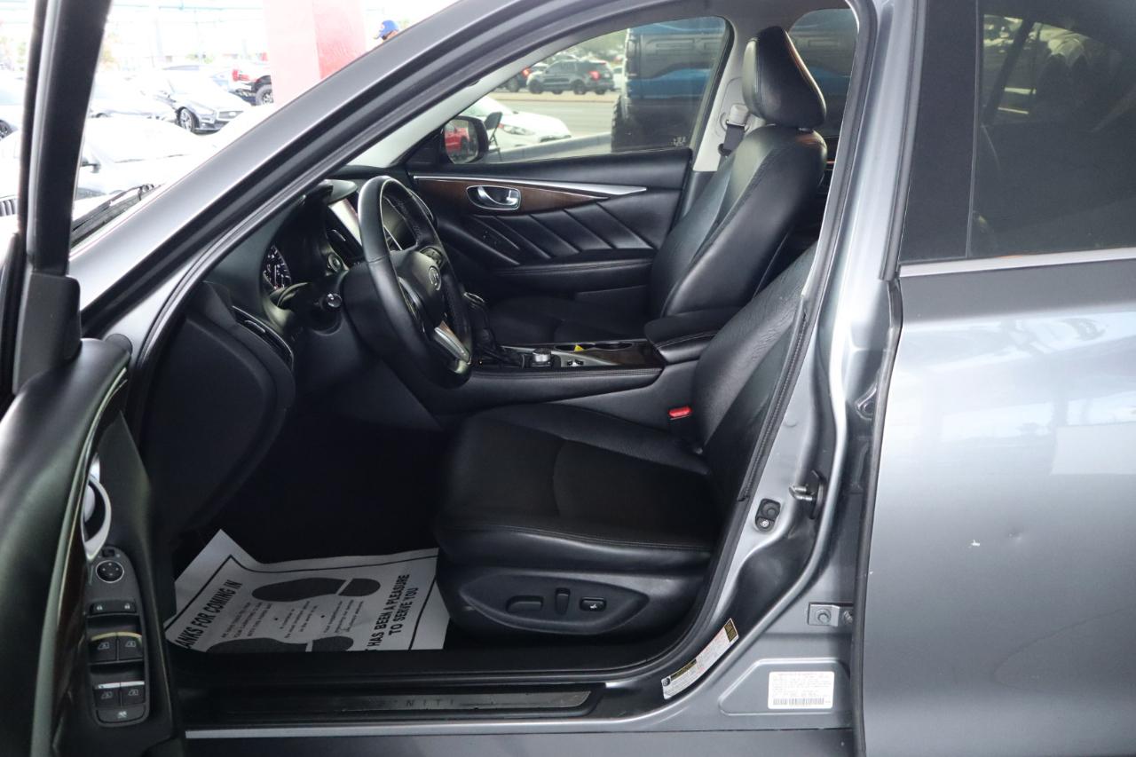 Infiniti Q50 3.0t LUXE RWD 2018