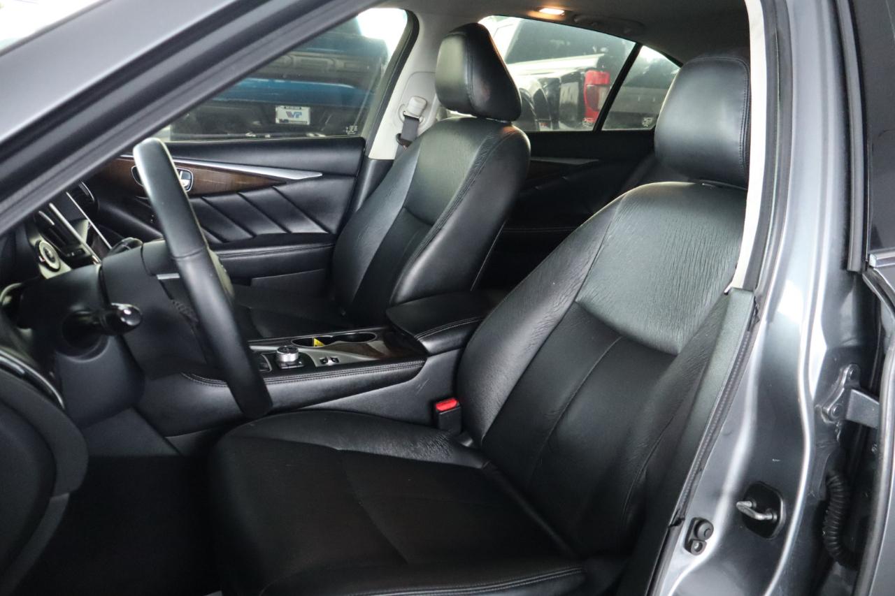 Infiniti Q50 3.0t LUXE RWD 2018