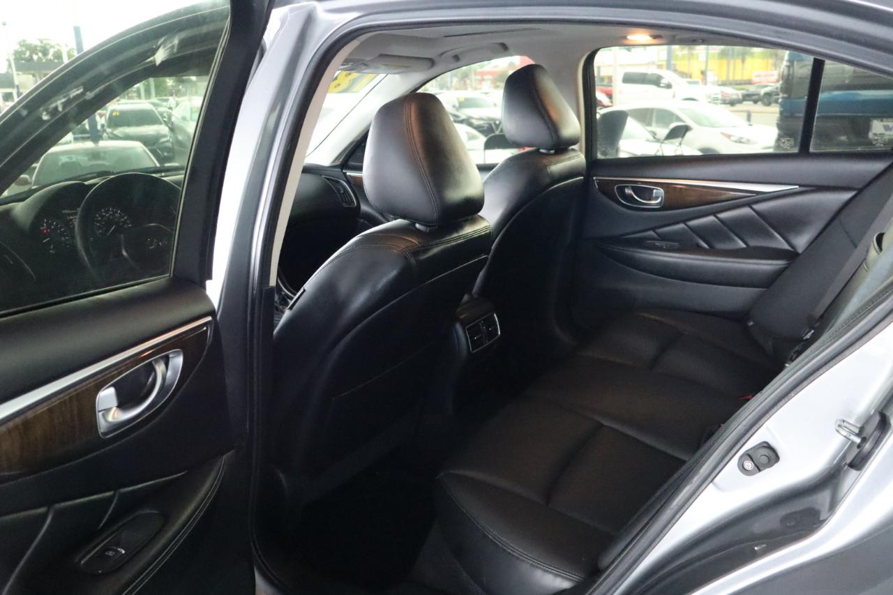 Infiniti Q50 3.0t LUXE RWD 2018