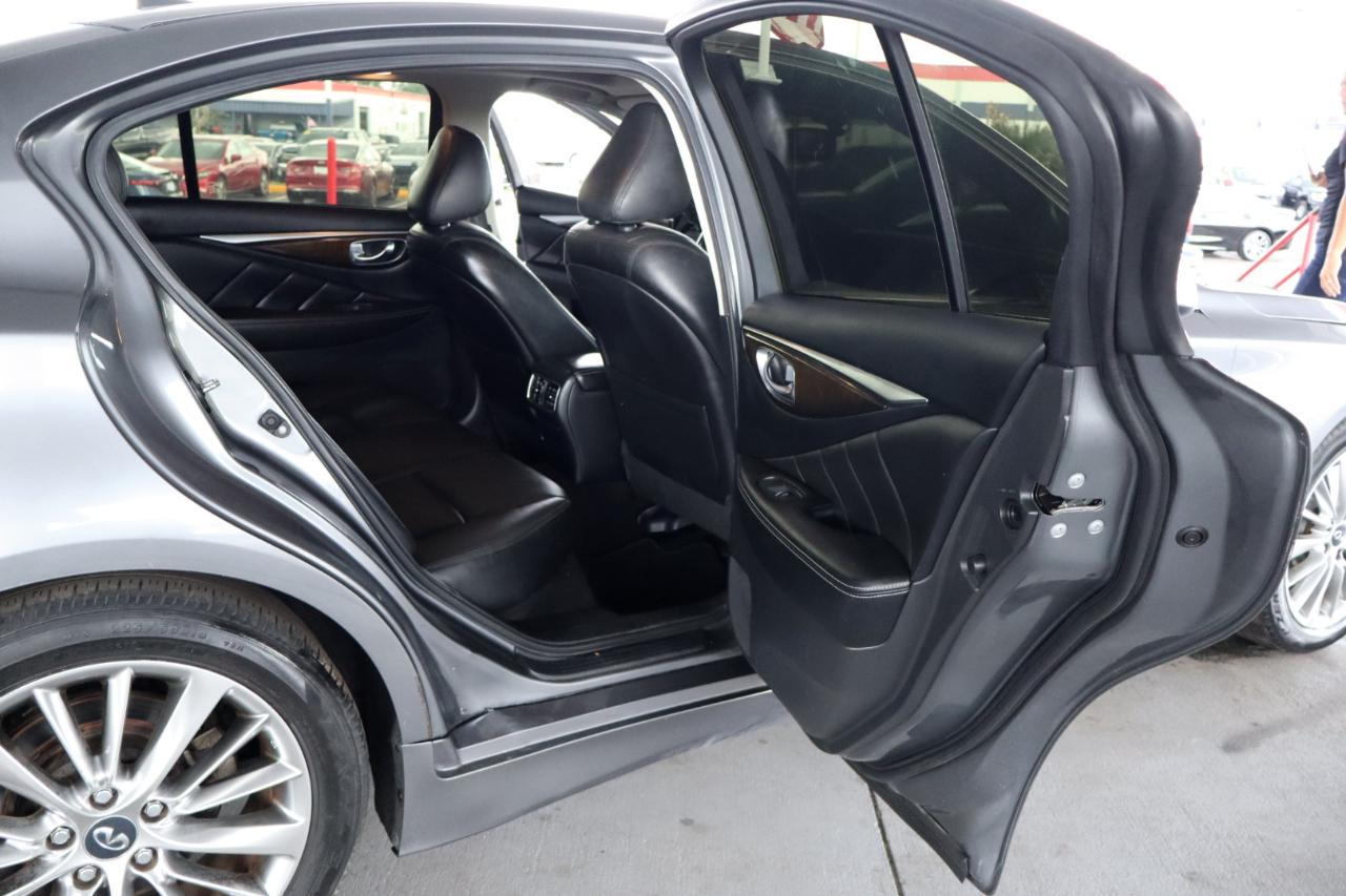 Infiniti Q50 3.0t LUXE RWD 2018