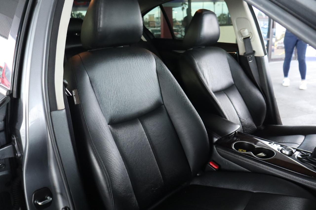 Infiniti Q50 3.0t LUXE RWD 2018