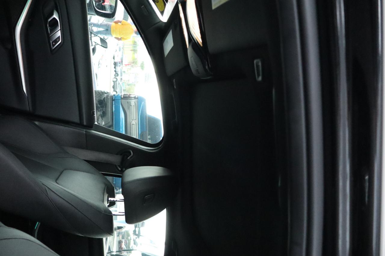 BMW 3 Series 330i Sedan North America 2020