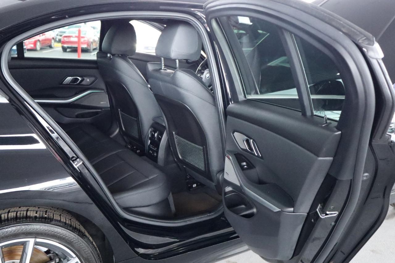 BMW 3 Series 330i Sedan North America 2020