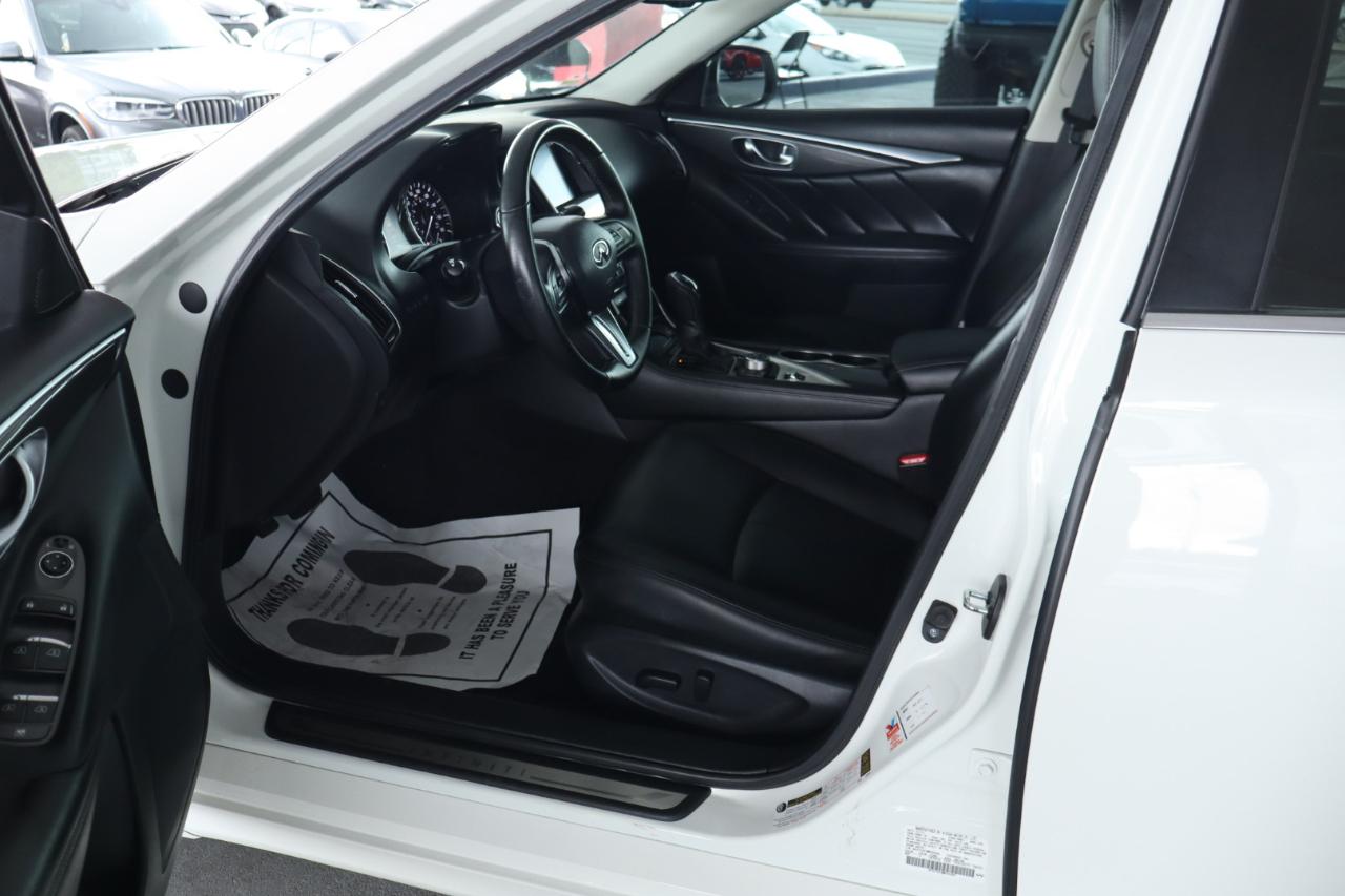 Infiniti Q50 3.0t PURE RWD 2021