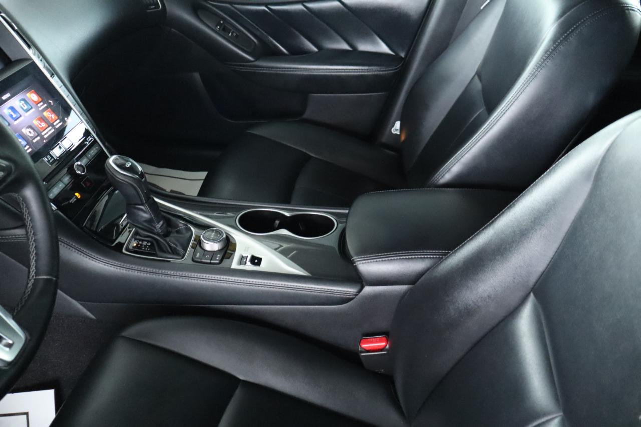 Infiniti Q50 3.0t PURE RWD 2021