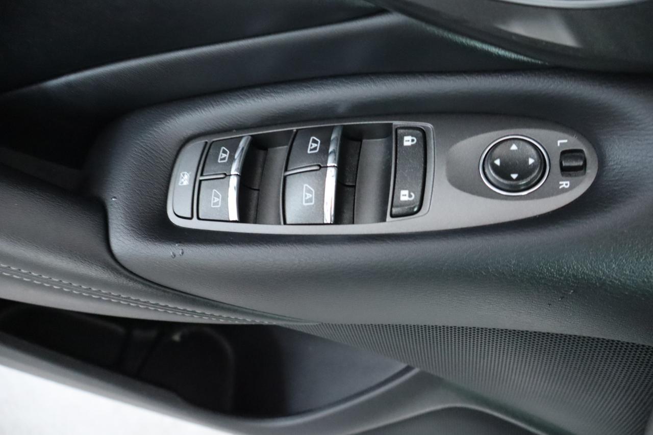 Infiniti Q50 3.0t PURE RWD 2021