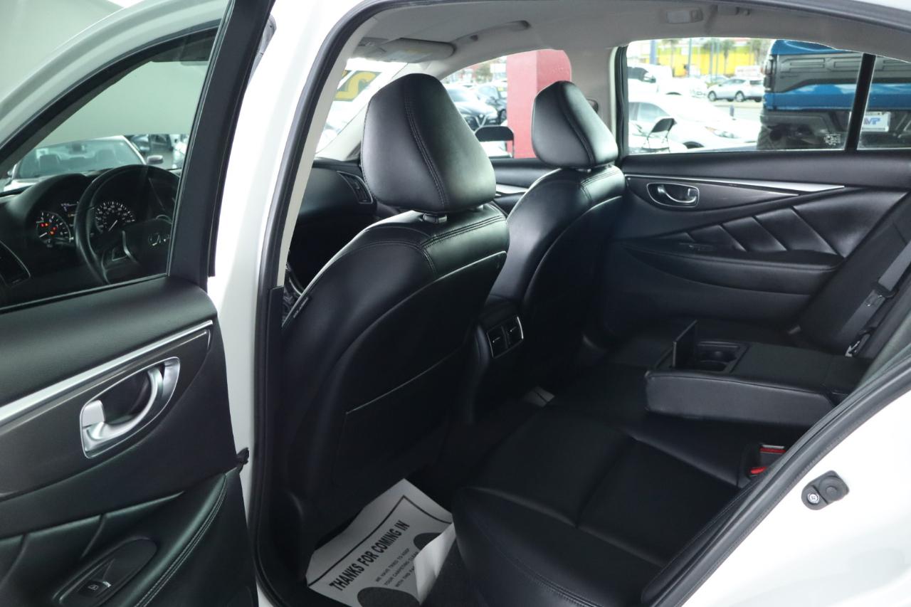 Infiniti Q50 3.0t PURE RWD 2021