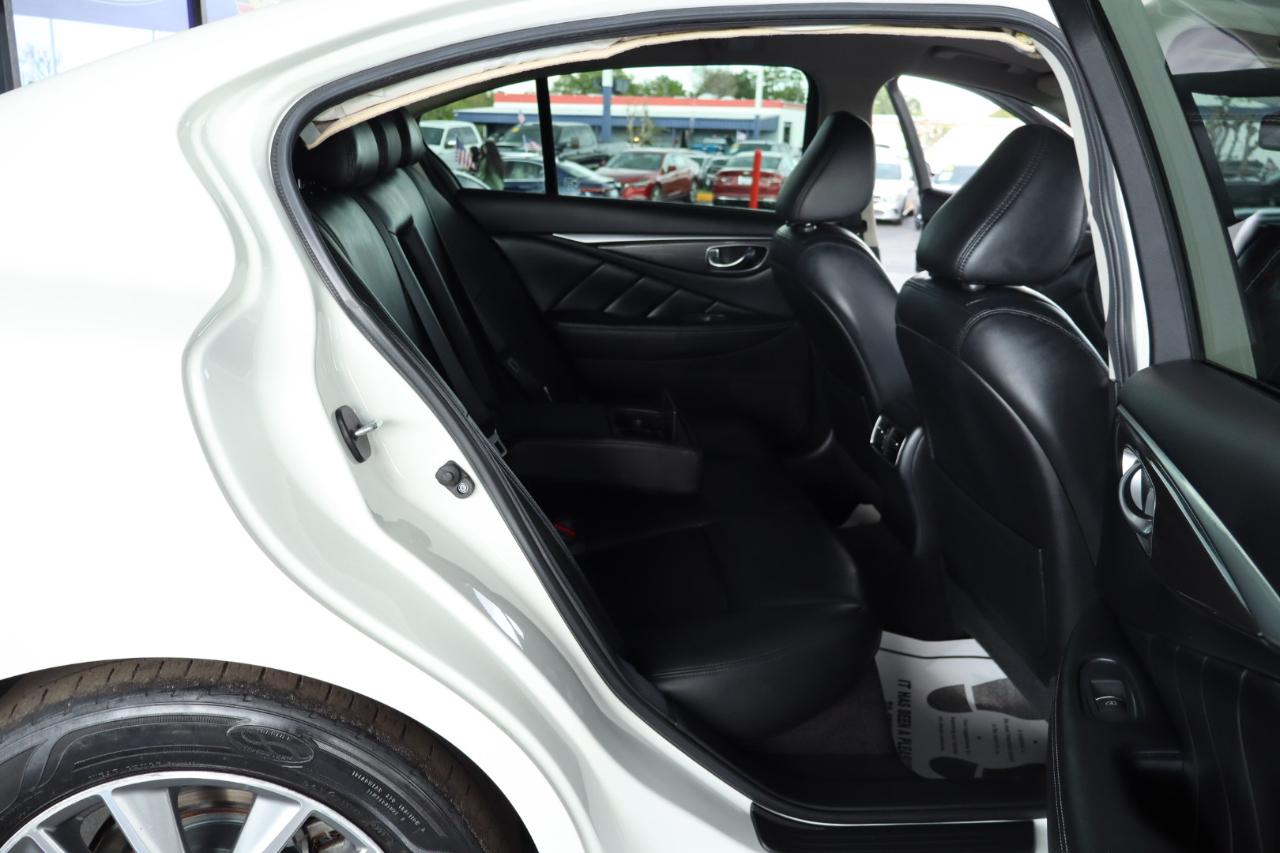 Infiniti Q50 3.0t PURE RWD 2021