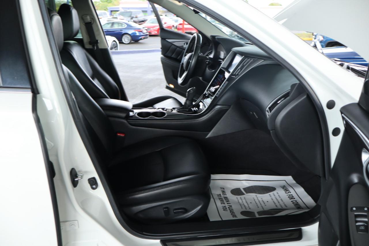 Infiniti Q50 3.0t PURE RWD 2021