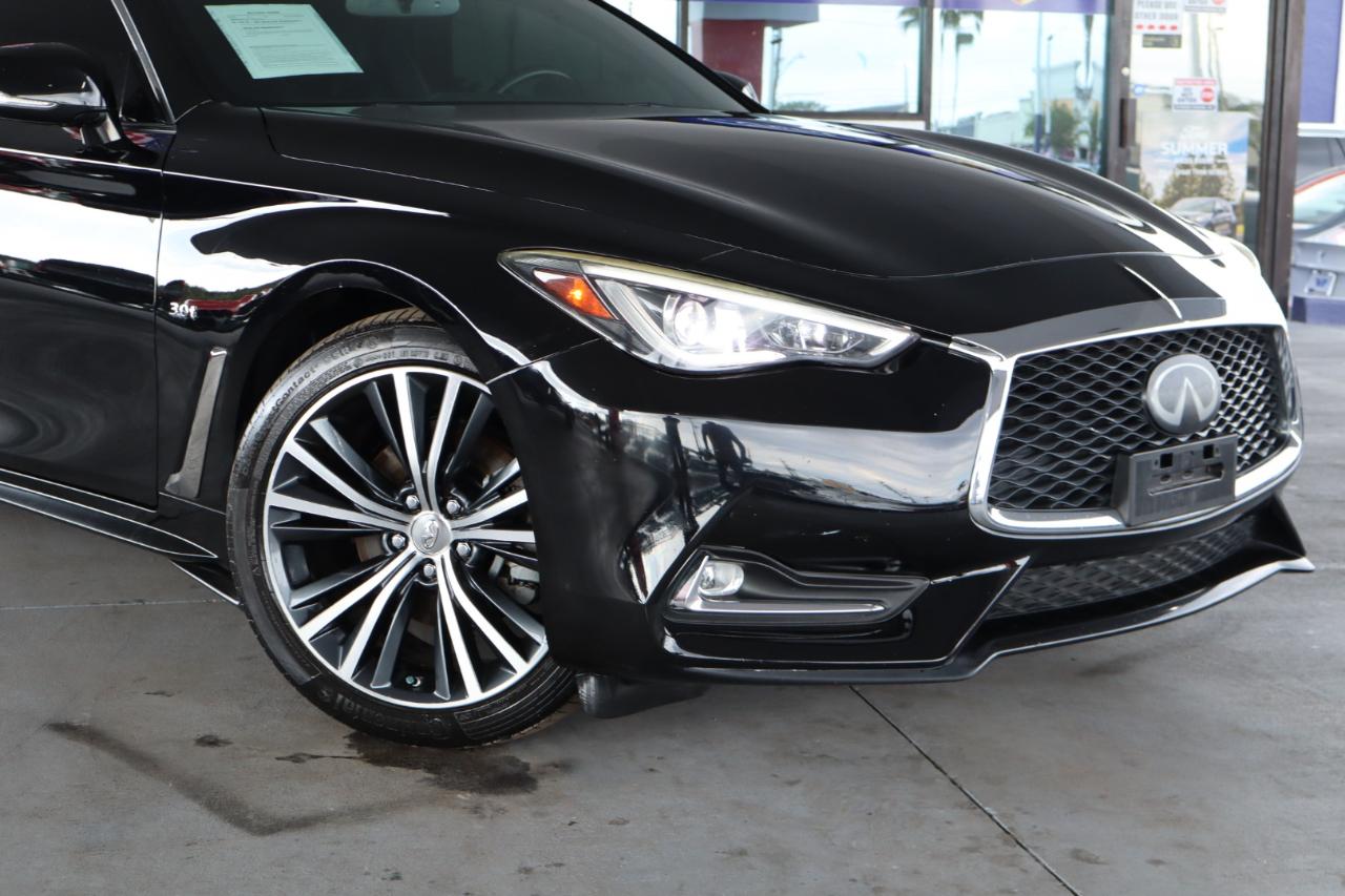 Infiniti Q60 3.0t LUXE AWD 2019