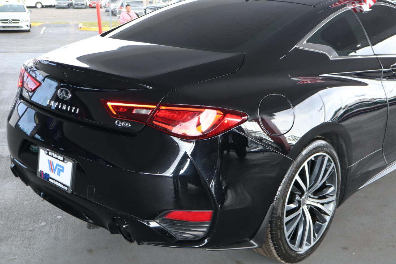 Infiniti Q60 3.0t LUXE AWD 2019