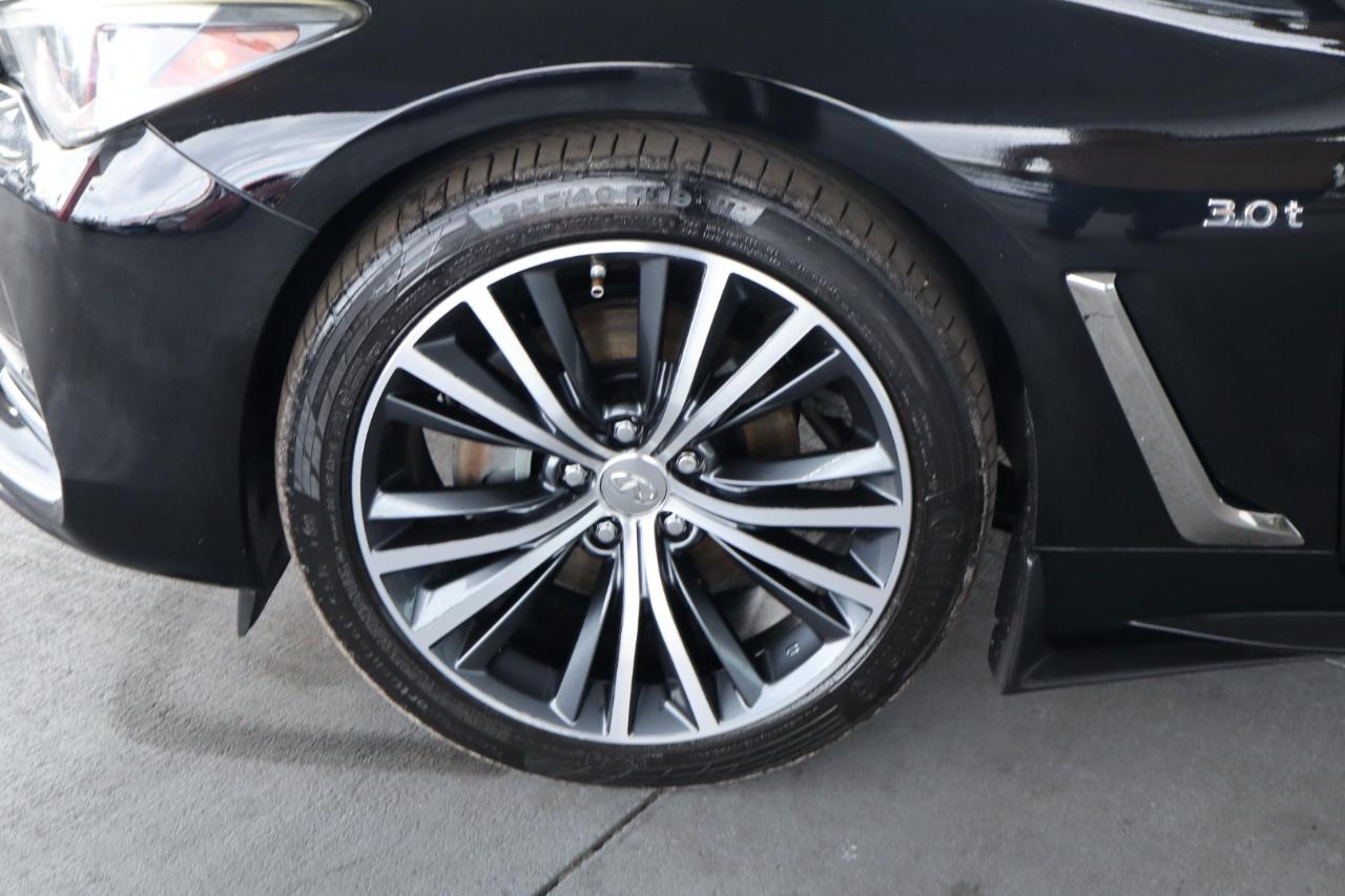 Infiniti Q60 3.0t LUXE AWD 2019