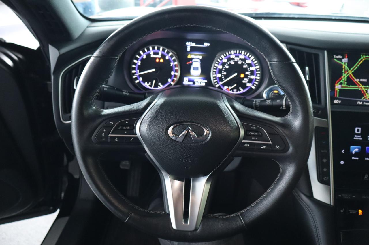 Infiniti Q60 3.0t LUXE AWD 2019