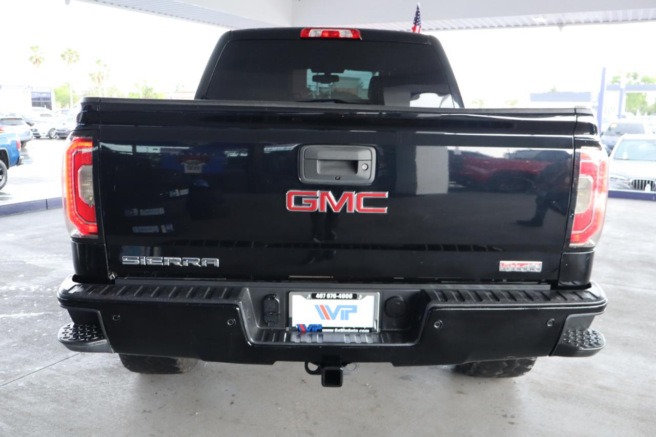 GMC Sierra 1500 4WD Crew Cab 143.5" SLT 2017