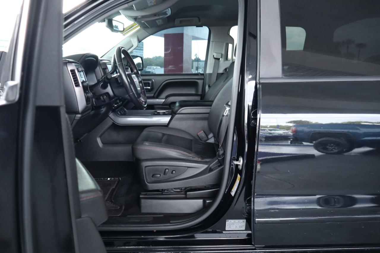 GMC Sierra 1500 4WD Crew Cab 143.5" SLT 2017