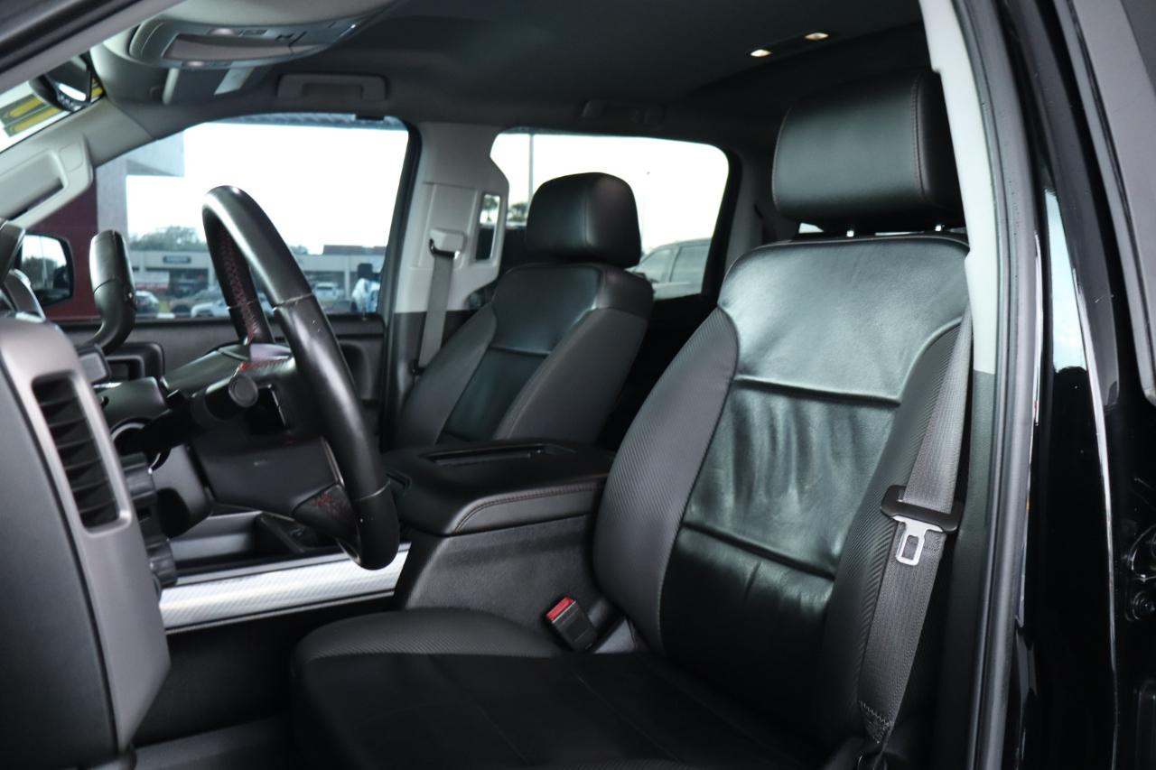 GMC Sierra 1500 4WD Crew Cab 143.5" SLT 2017