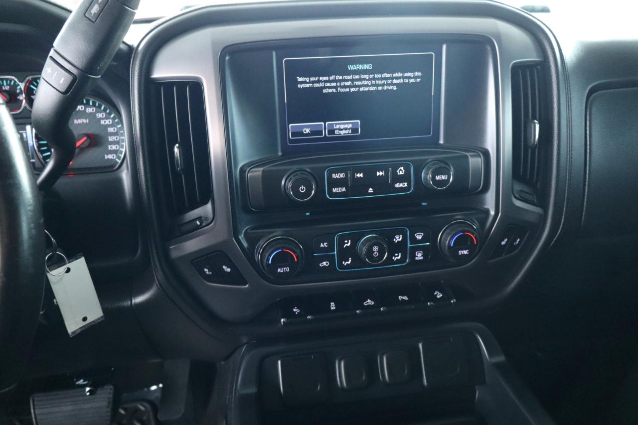 GMC Sierra 1500 4WD Crew Cab 143.5" SLT 2017