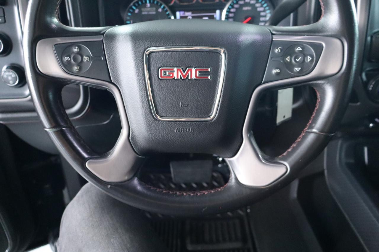 GMC Sierra 1500 4WD Crew Cab 143.5" SLT 2017