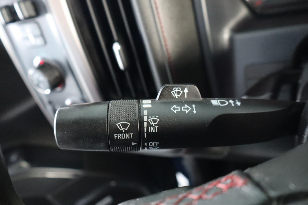 GMC Sierra 1500 4WD Double Cab 143.5" SLT 2016