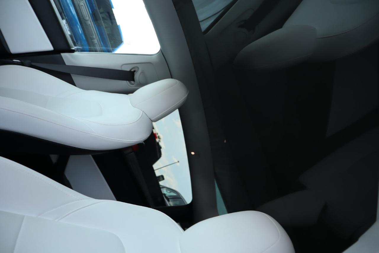 Tesla Model Y Long Range AWD 2021