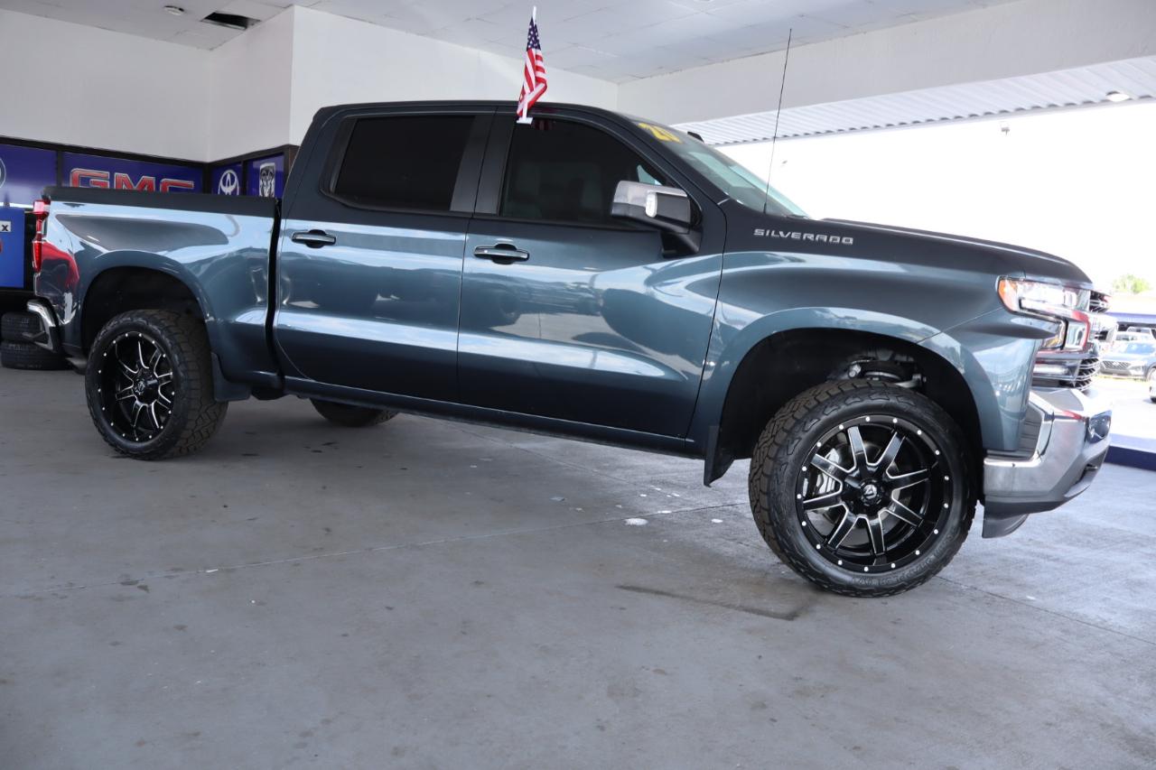 Chevrolet Silverado 1500 2WD Crew Cab 147" LT 2020