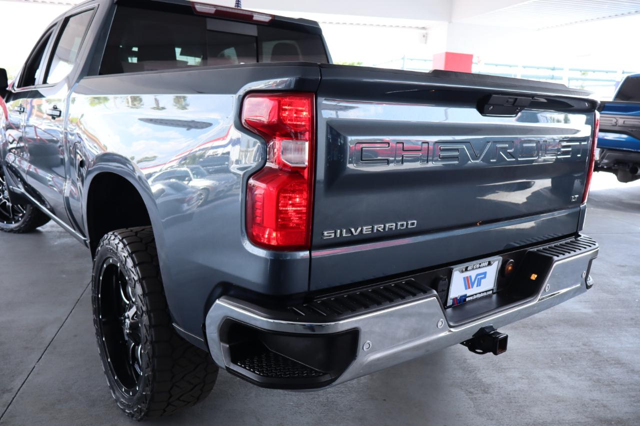 Chevrolet Silverado 1500 2WD Crew Cab 147" LT 2020