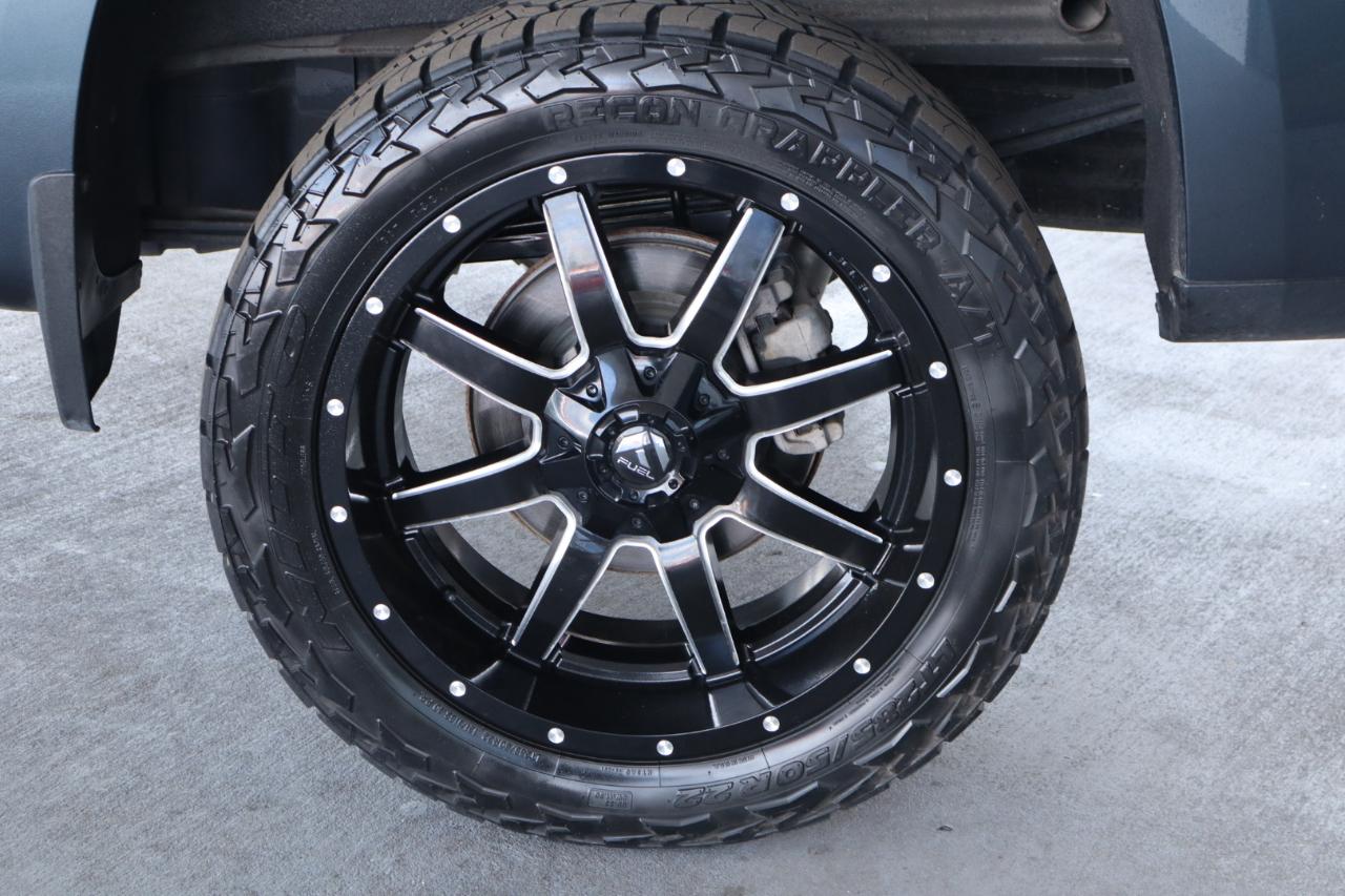 Chevrolet Silverado 1500 2WD Crew Cab 147" LT 2020