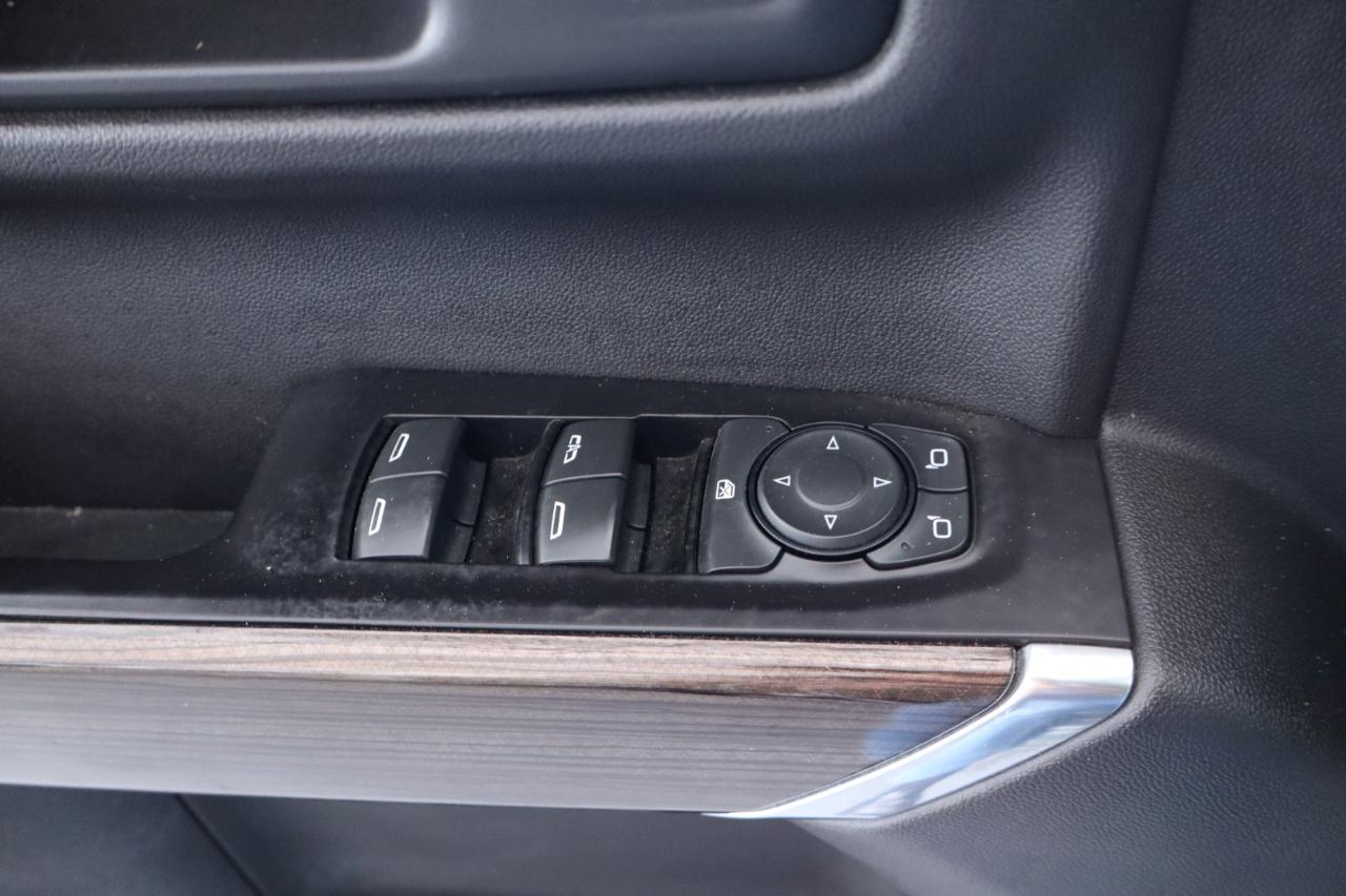 Chevrolet Silverado 1500 2WD Crew Cab 147" LT 2020