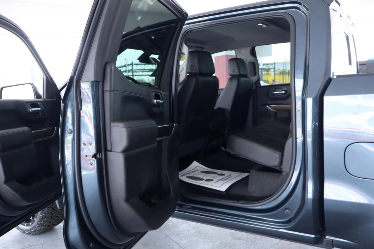 Chevrolet Silverado 1500 2WD Crew Cab 147" LT 2020