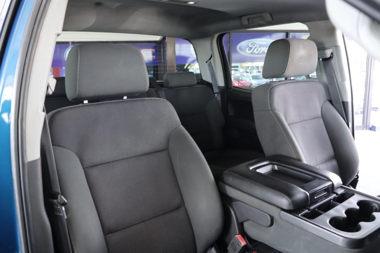 Chevrolet Silverado 1500 2WD Crew Cab 153.0" LT w/1LT 2015